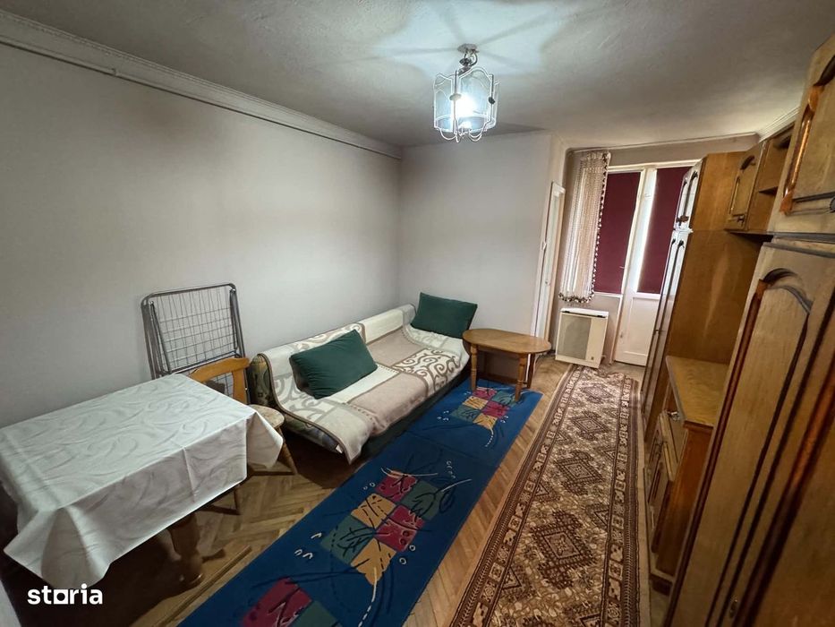 Garsoniera mobilat , etaj 2 , Ostrovului (zona buna) — fotografia 1