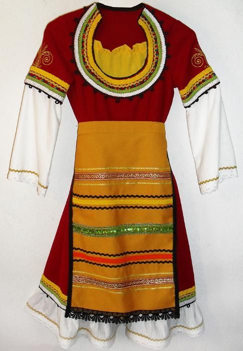 Български народни носии, костюми, мъжки/дамски/детски с бродерия