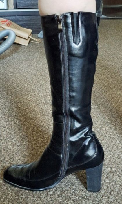 Кожаные сапоги осень/весна