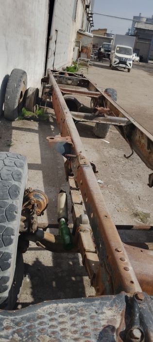 Бортовой ЗИЛ рамами кабинами бор