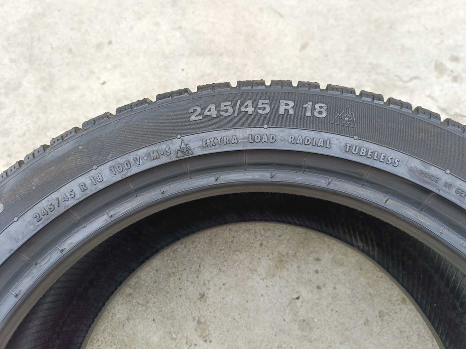 Doua anvelope iarna 245 45 18 continental winterconatct TS 830P RFT