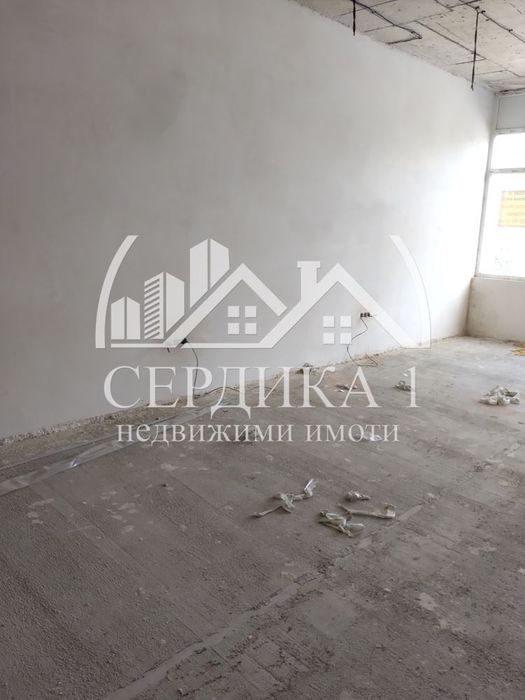 Продава се Многостаен апартамент в Дупница - 195 кв.м за 958 €/кв.м - Снимка #1
