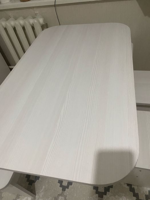 Срочно, стол с табуретками