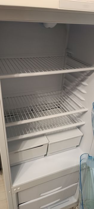 Холодильник бирюса