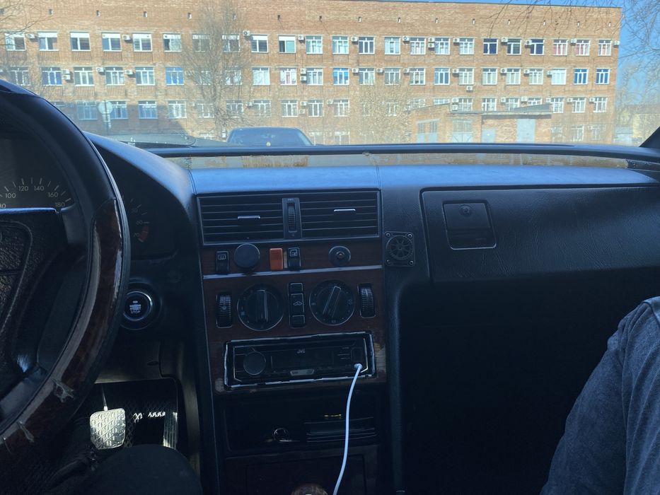 Мерседес в хорошем состоянии