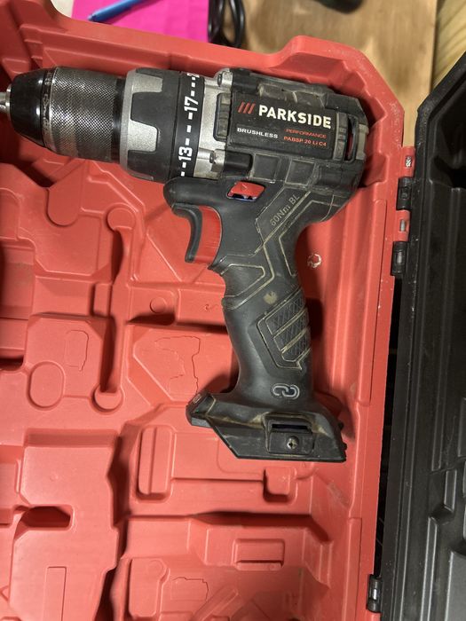 Безчетков винтоверт parkside