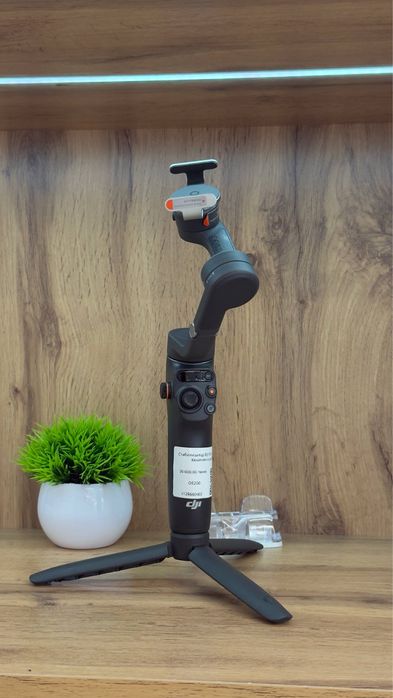 Стабилизатор DJI Osmo Mobile 6