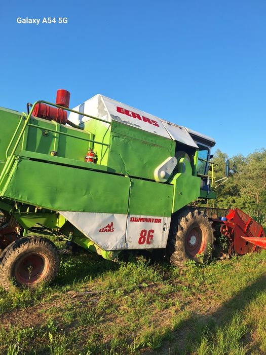 Combina agricola CLAAS  DOMINATOR 86