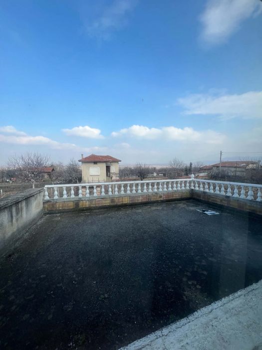 Къща в село Паталеница