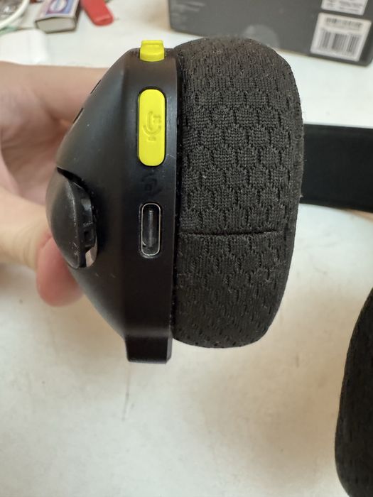 Наушники Logitech G435