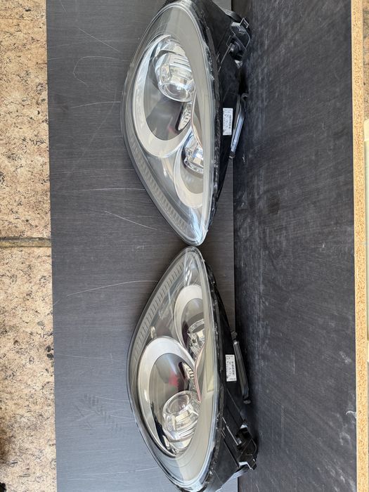 Porsche Cayenne Turbo  Порше Каен Турбо 958 / 92A оригинални фарове!