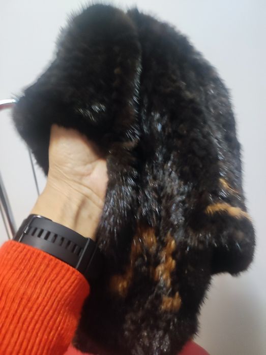 Căciulă din blana naturală