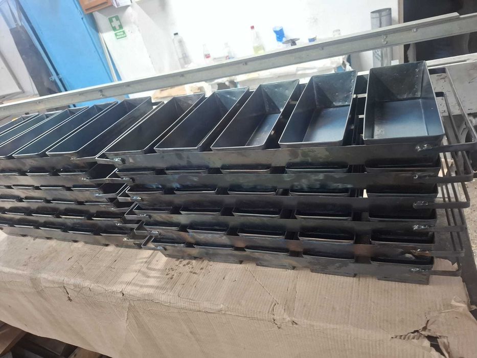 Tavi de copt la baterie de 2,3,4,5