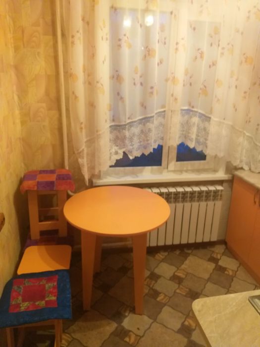 Сдам 1ком Жетысу 2мкр с мебелью