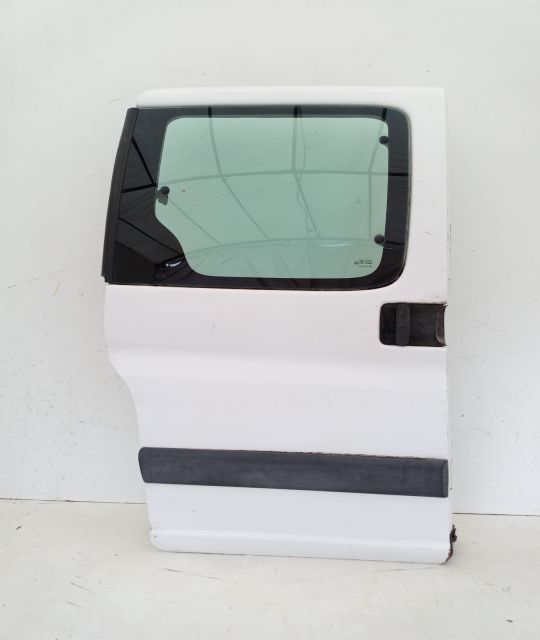 Usa culisanta / glisanta Peugeot Partner prima generatie (facelift) s