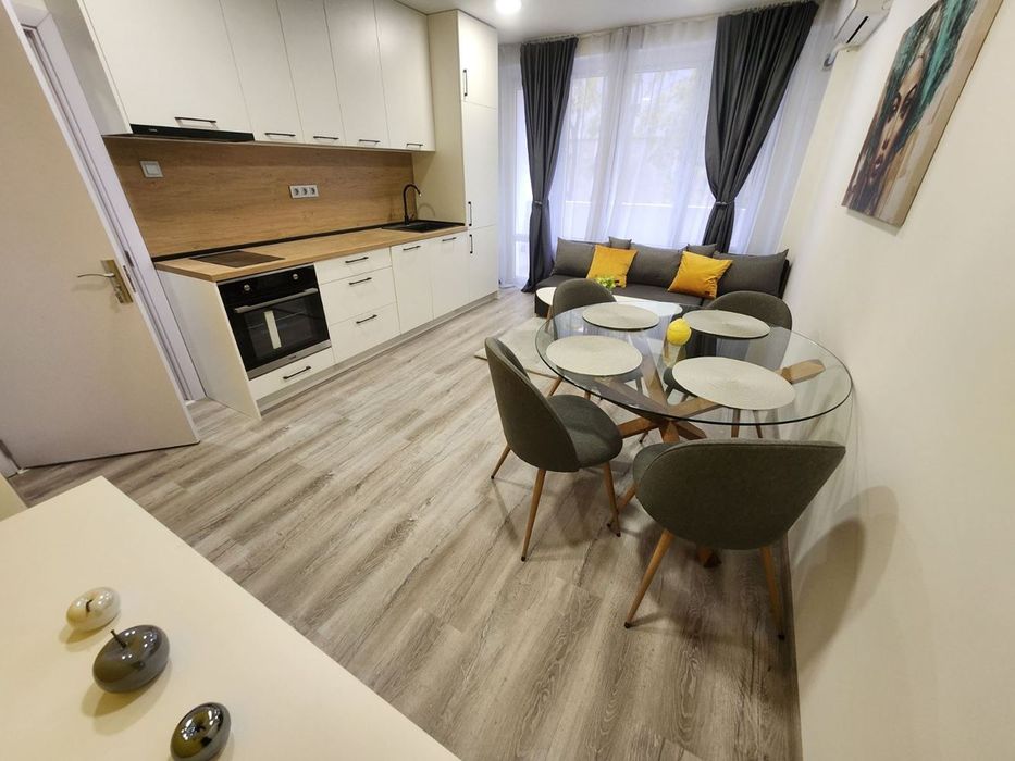 Продава се Двустаен апартамент в София, Света Троица - 42 кв.м за 3331 €/кв.м - Снимка #2