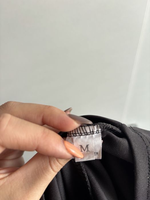 Ефектни рокли М размер