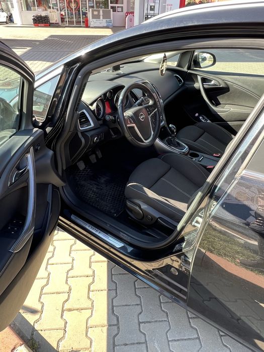 Vand Opel Astra J Sport Tourer