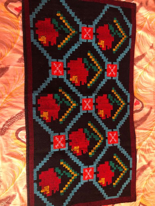 vand covoare tesute manual