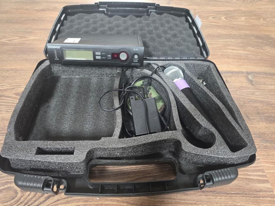 Microfon Wireless Profesional Shure SLX 2/Beta 58 A Cu Statie SLX -P-