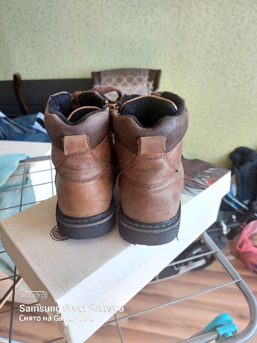 Продам ботинки демисезонные