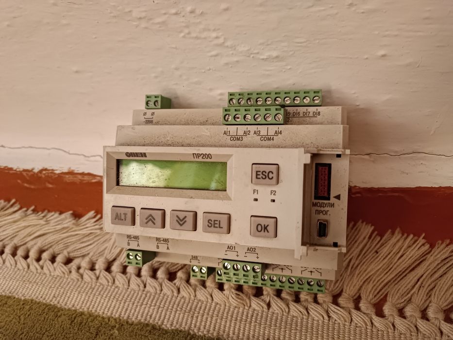 Продам Овен ПР200 прогромиромое реле с дисплеем