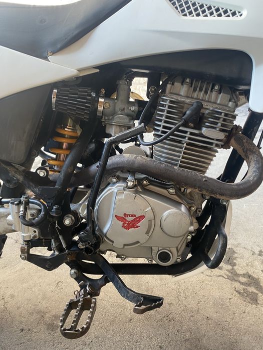Продам эндуро 250куб