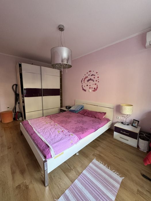 Дава се под наем Двустаен апартамент в Бургас, Лазур - 65 кв.м за 90000 € - Снимка #1