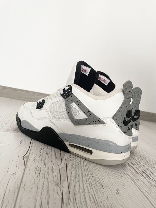 Jordan 4 White Cement