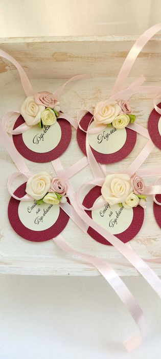 Гривни за моминско парти