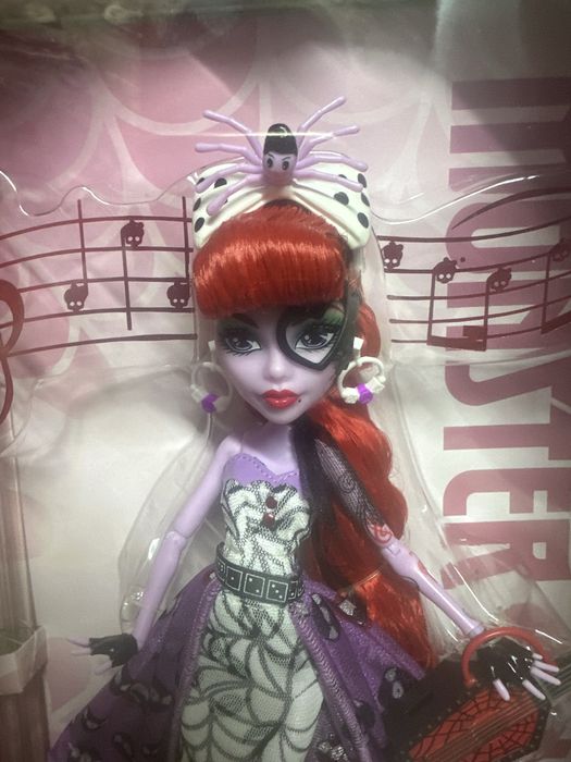 Продам  куклу монстр хай!