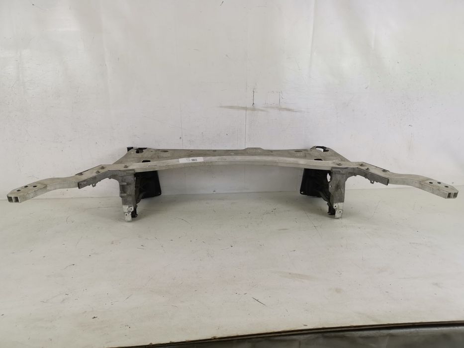 Горна част на теглич Мерцедес-Бенц / Mercedes-Benz GLC-Class X253/C253