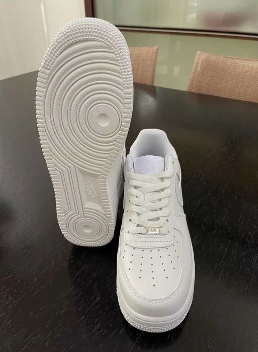 *ULTIMELE STOCURI* Adidasi Air Force 1 - triple white