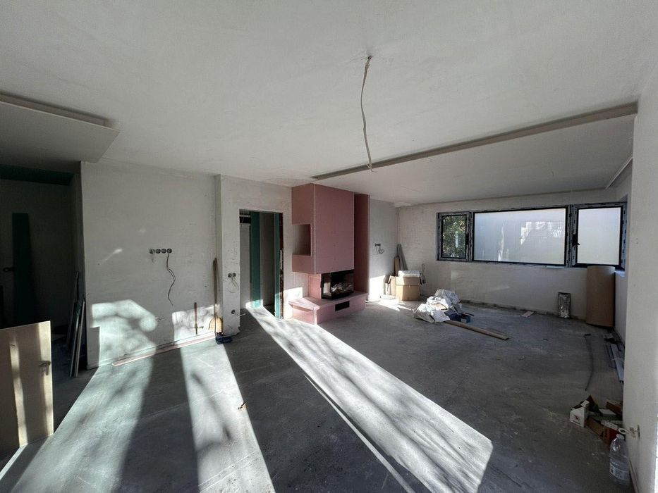 Къща за продажба в ж.к Симеоново