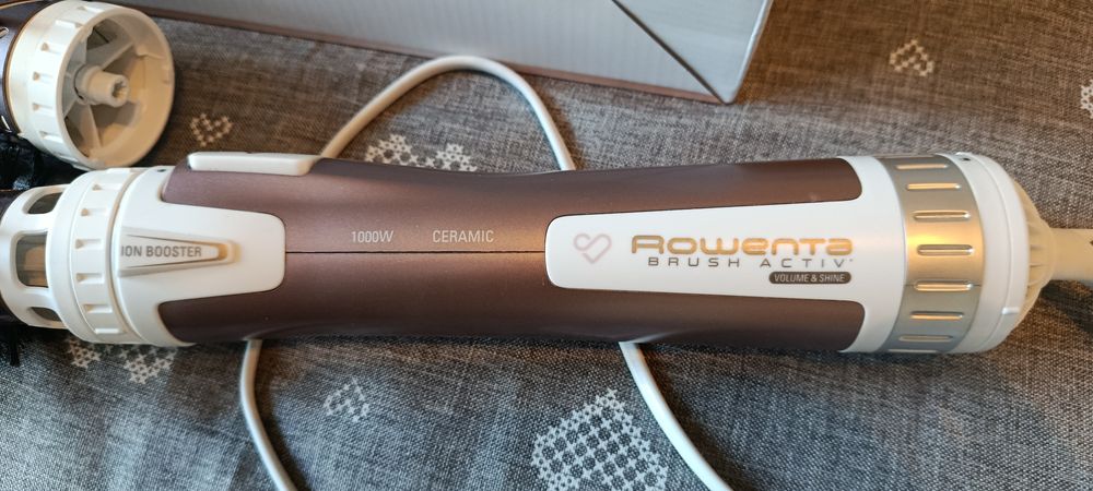 Vand perie pentru par Rowenta Premium Care Activ Volume&Shine