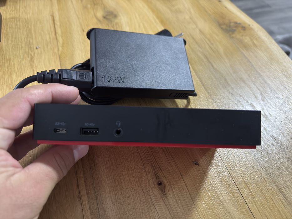 Lenovo ThinkPad USB-C Dock Gen2 135w