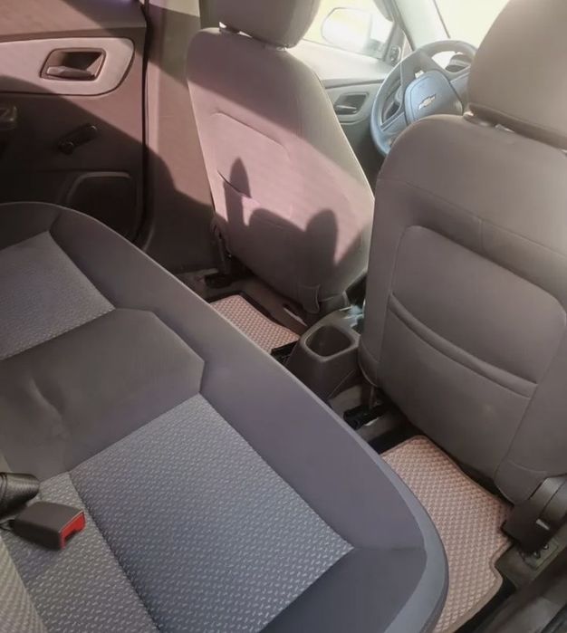 Chevrolet отличный автомобиль