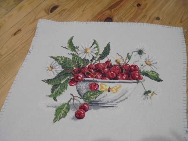 Гоблен ''Натюрморт с череши''