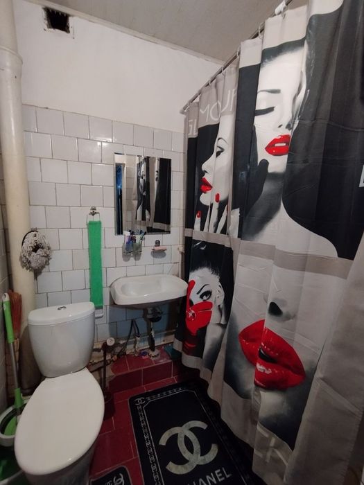 Продается квартира с мебелью. Второй микрорайон