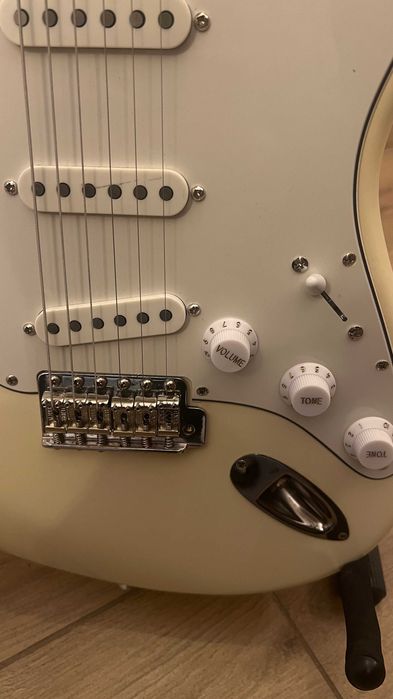 Squier by Fender 62 Reissue Stratocaster Red SQII-STR Japan MIJ