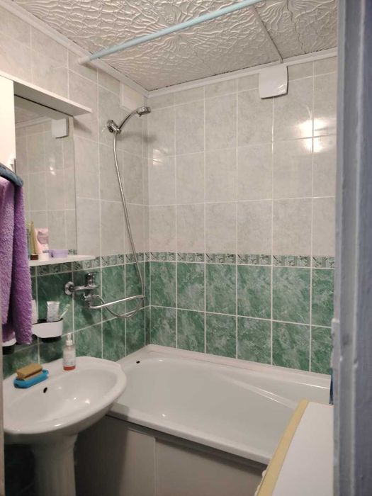 Продам 2-х квартиру 2/5эт, 51 кв.м, ул. Льва Толстого д.19