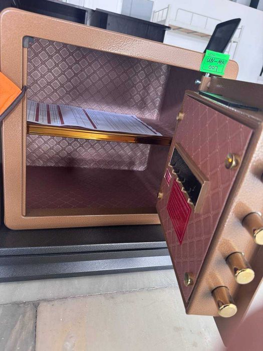 Barmoq izli va signalizatsiyali aqlli seyflar — yangi darajadagi seyf