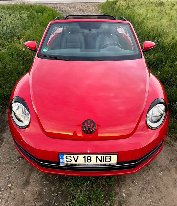 VOLKSWAGEN Beetle 2013