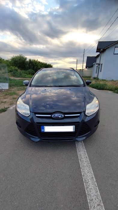 Ford focus an 2012 benzina stare foarte buna