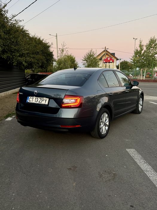 SKODA Octavia 2020 — imagine 4