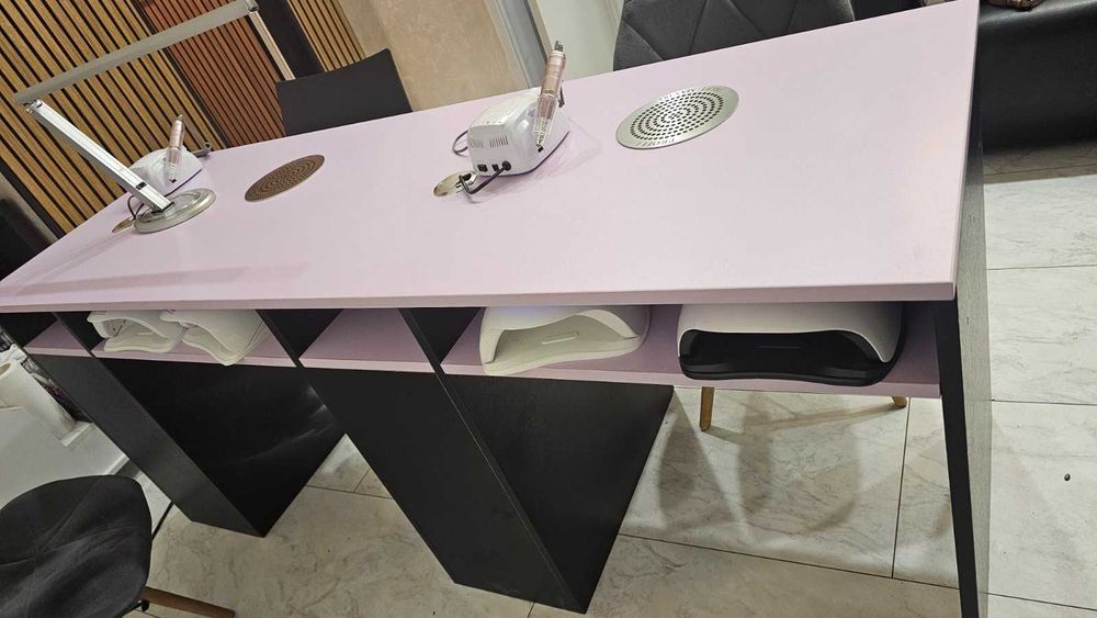 Двойно бюро за маникюр с вградени прахоуловители Profi-max