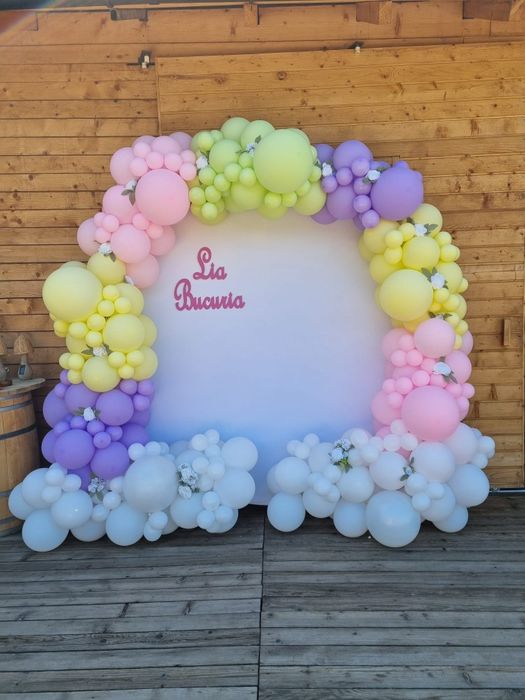 Aranjamente baloane/florale pentru evenimente de neuitat