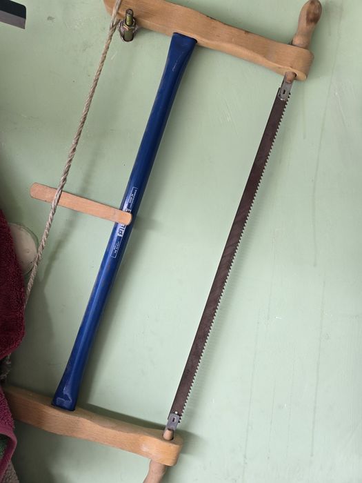 Продам на запчасти перфоратор