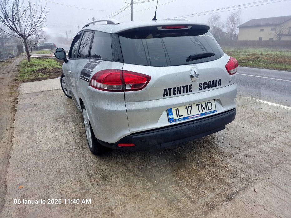 Vand Renault Clio 4 agreat scoala de soferi