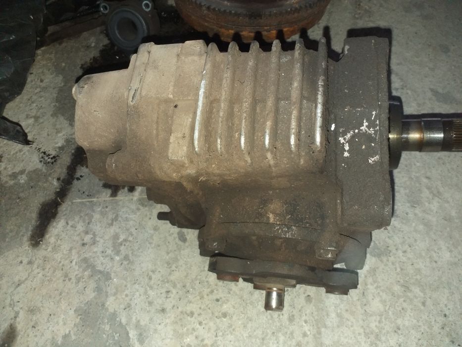 Grup Fata Cutie Transfer Tiguan Passat CC ZSB409053AA